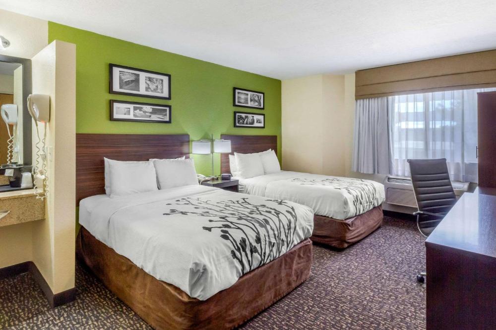 Double Room with Two Double Beds - Non-Smoking interior
